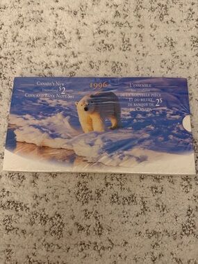 Canada 1996 Polar Bear Coin and Bank Note Set - Blue